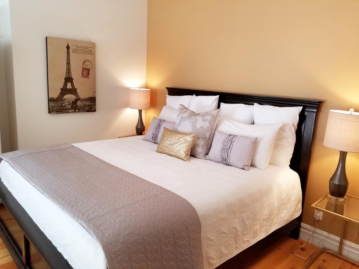 Belle De Nuit Hotell Wakefield Exteriör bild